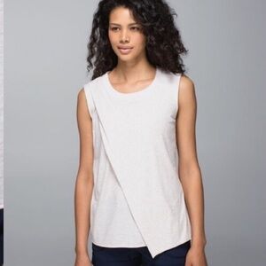Lululemon To Class Tee - Heathered Dune / Dune